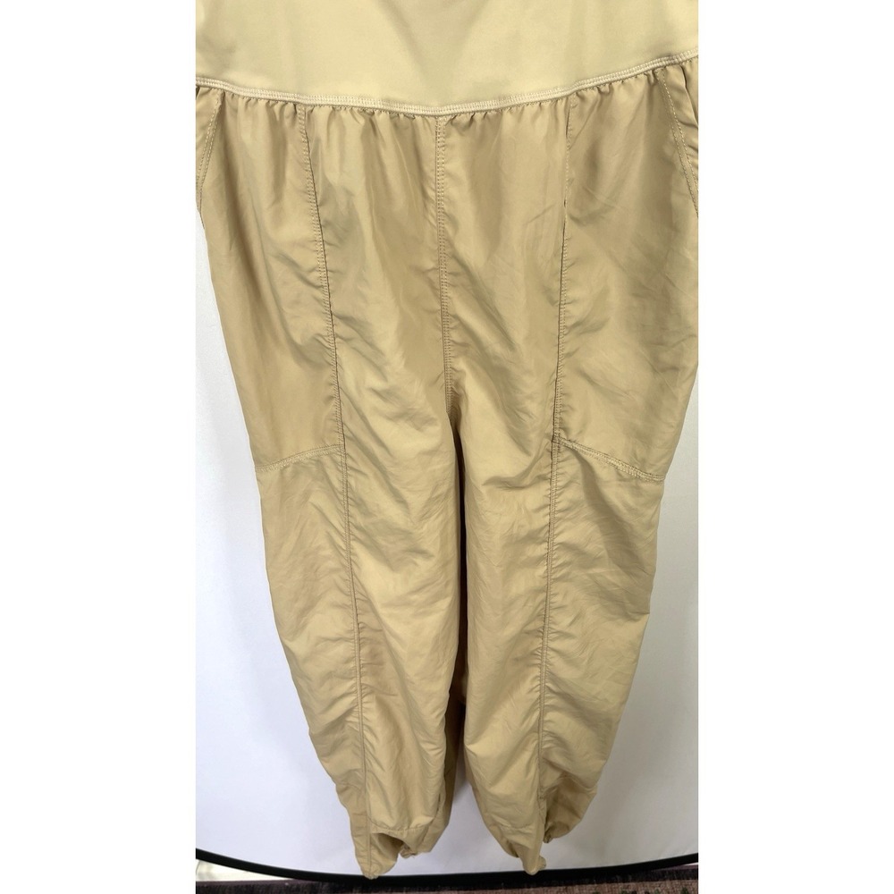 Womens Activewear Cutout Joggers Jumpsuit Size S Beige Pockets Athletic Gym Run - Picture 5 of 8